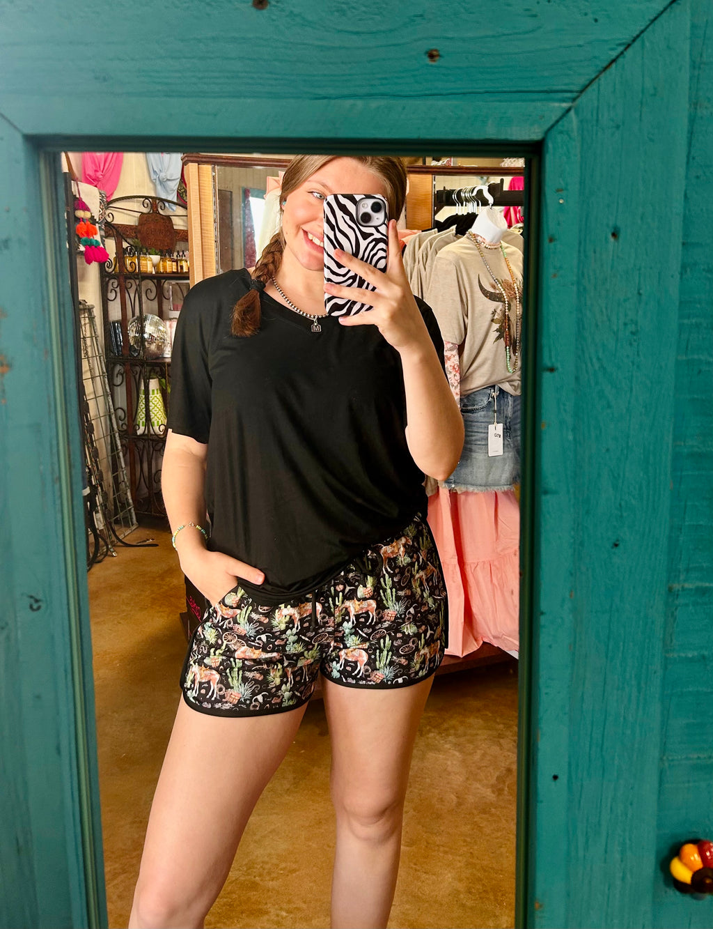 Western Scene Shorts