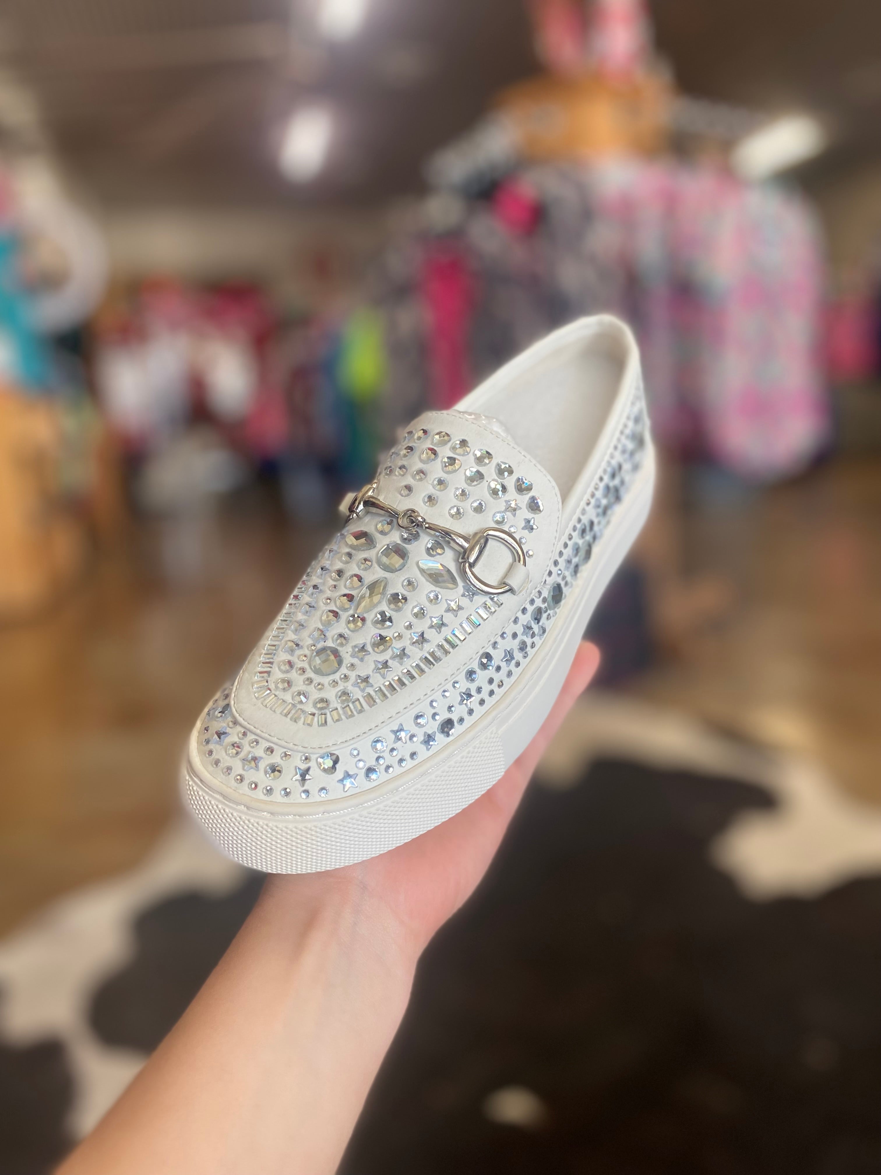 White Nail Biter Corky