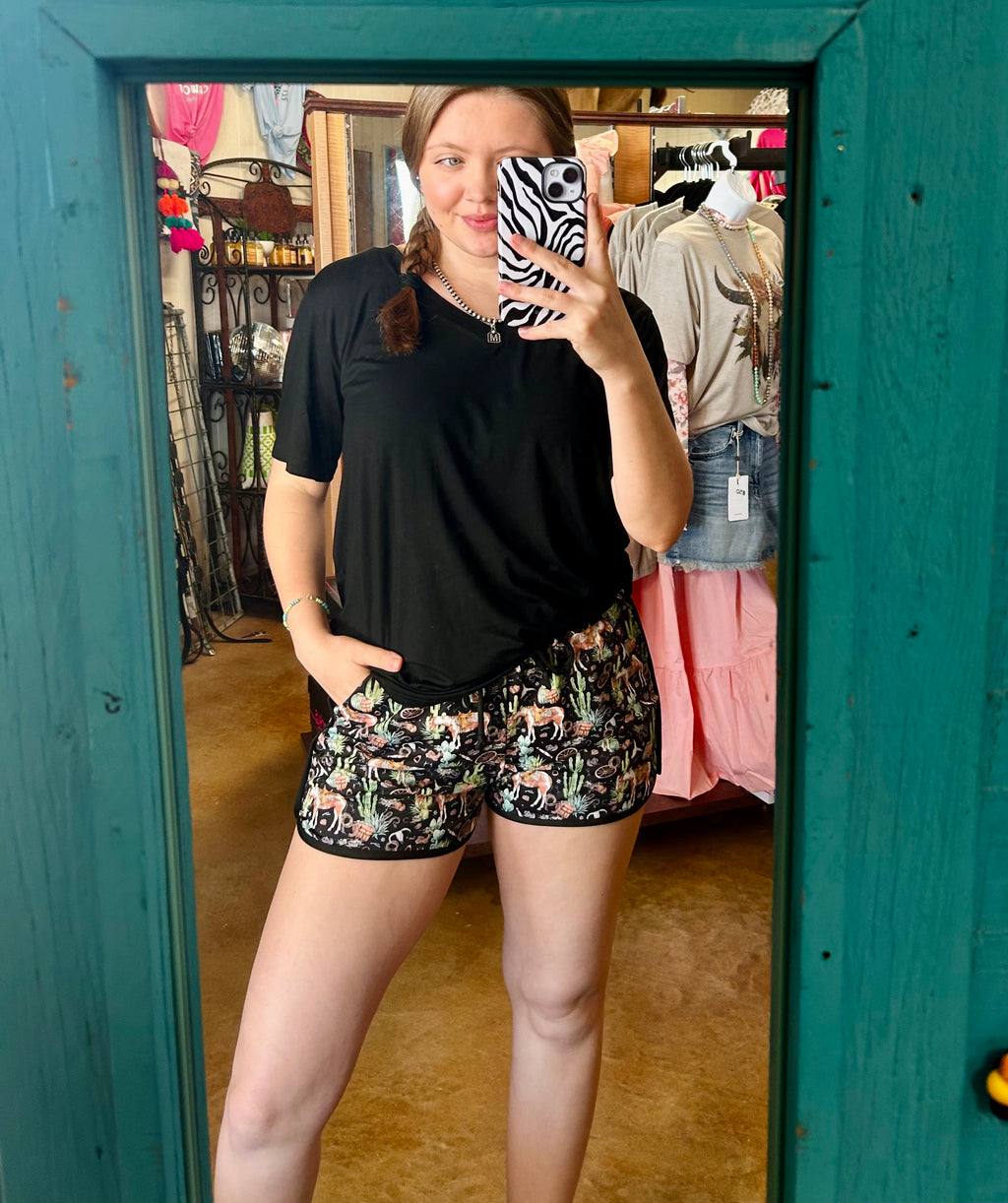 Western Scene Shorts